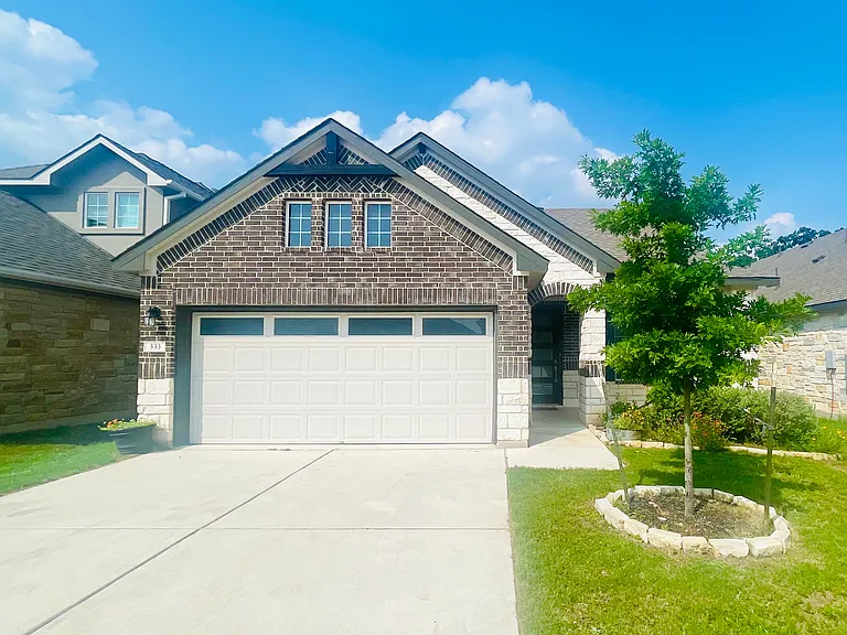 333 Peace Pipe Way — Photo 1