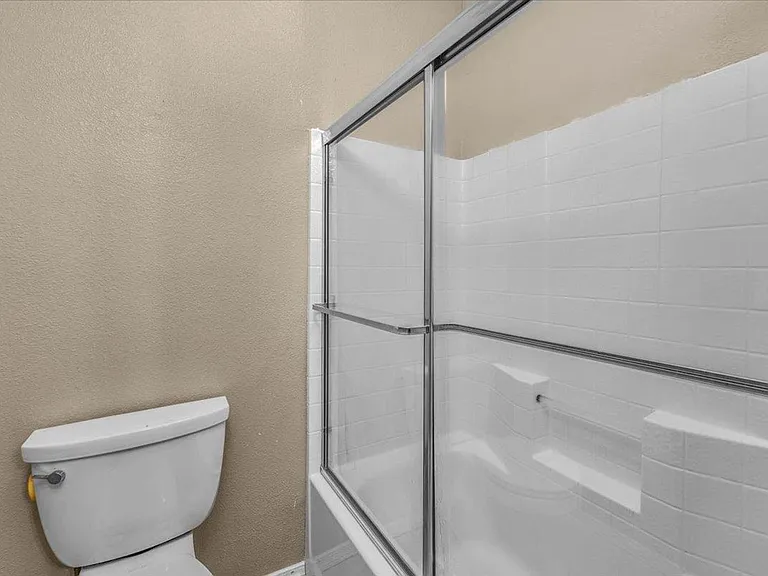 1709 Glen Dunbar Ln — Photo 23