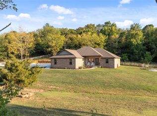 15740 Greasy Valley Rd, Prairie Grove, AR 72753