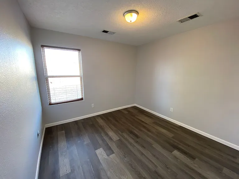 5419 White Reserve Ave SW — Photo 11
