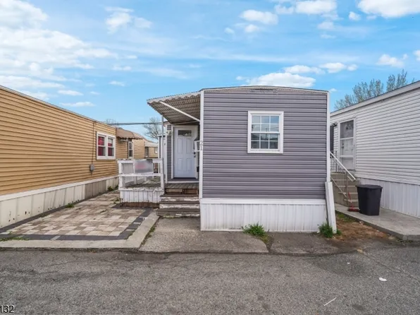 21 Helen, Moonachie Boro, NJ 07074