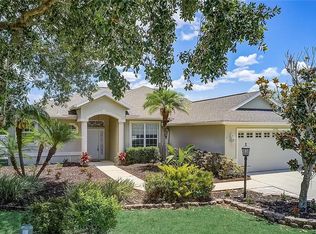 10636 Old Grove Cir, Bradenton, FL 34212