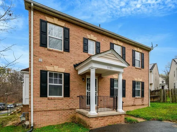 1121 Varney St SE, Washington, DC 20032