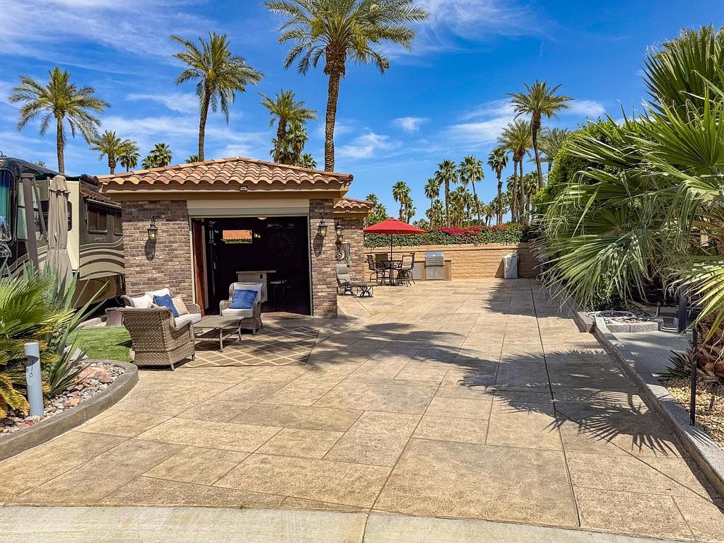 80394 Avenue 48 #116