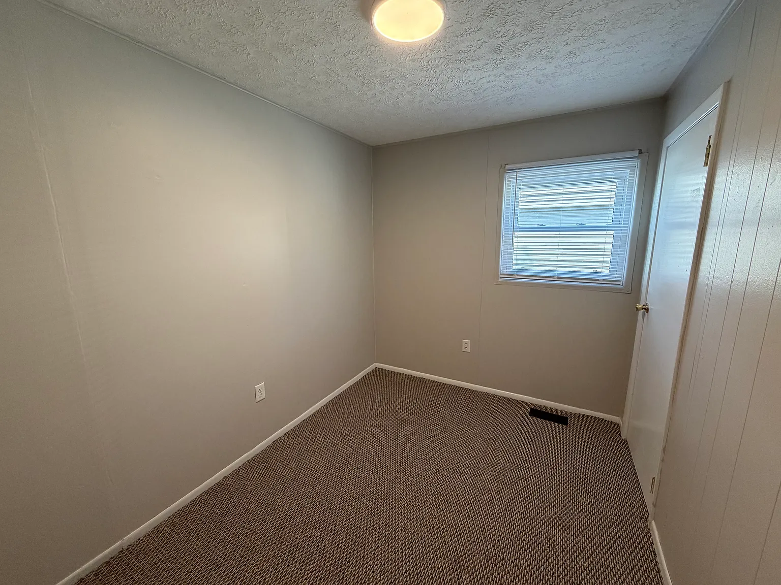 3037 Pokagon Drive — Photo 3