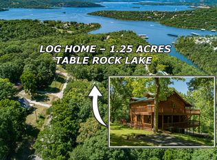 560 Lakeview Dr, Ridgedale, MO 65739