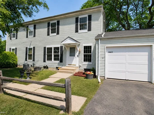38615 Diamond Head Ct, Clinton Township, MI 48038