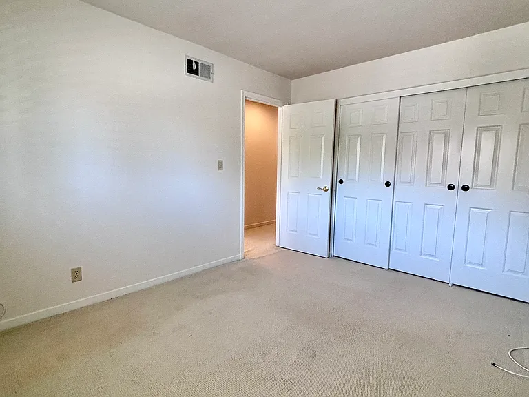 43991 Beretta Dr — Photo 29