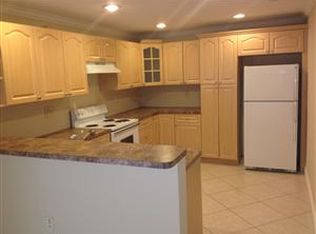 121 SW 4th Ave, Boynton Beach, FL 33435