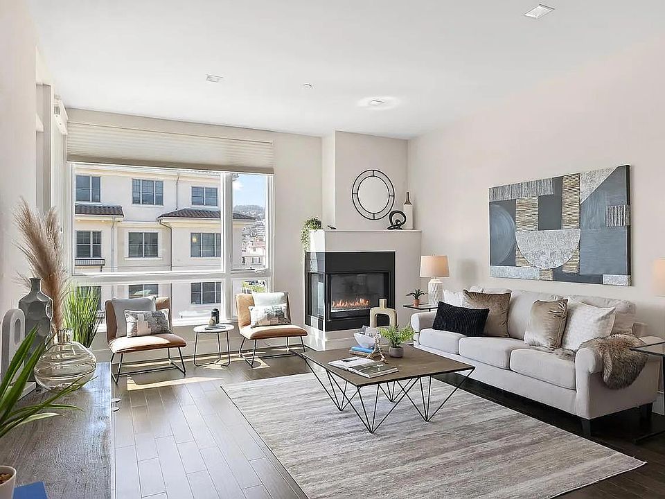 Living room with fireplace