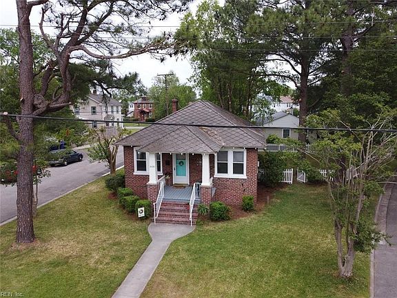 2nd image of 1630 Spratley St