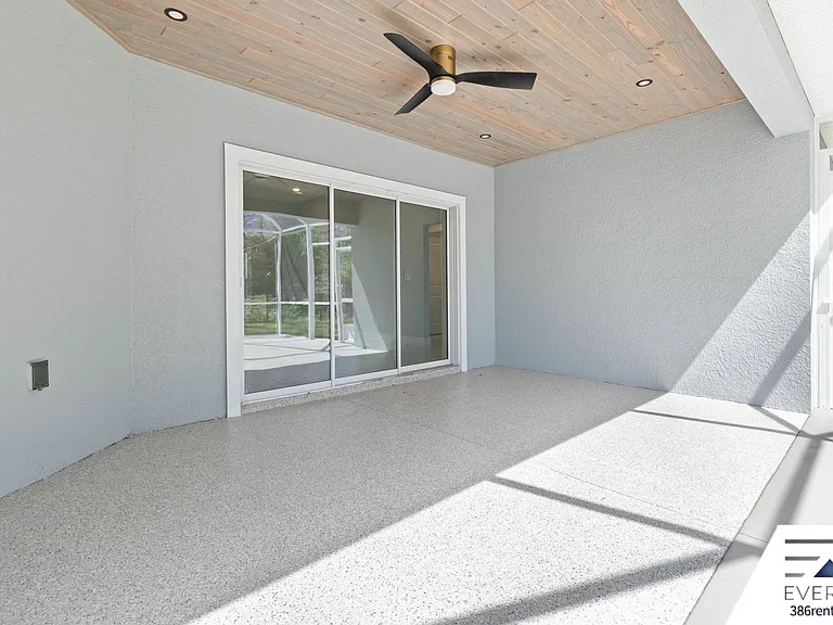 4 Karl Ct — Photo 31