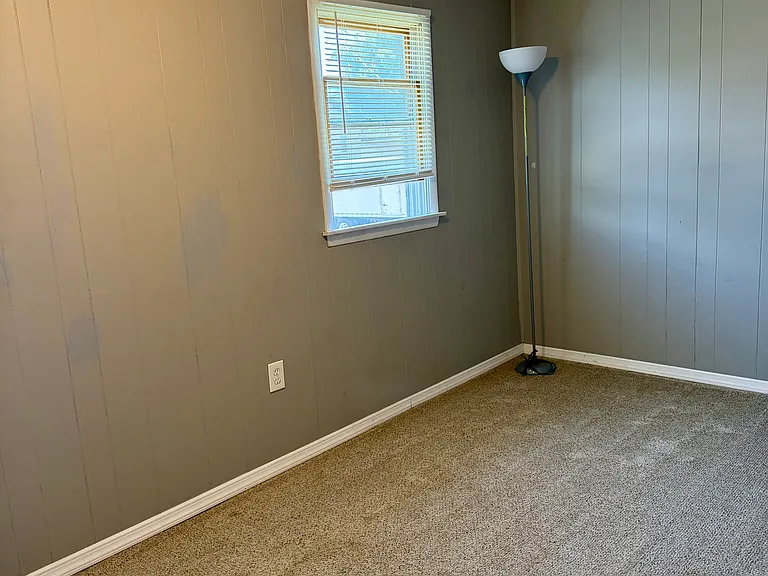 400 Clarkson Ave — Photo 14