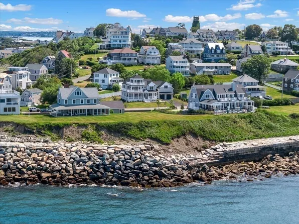 64 Point Allerton Ave, Hull, MA 02045