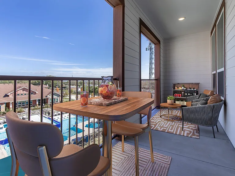 Spring Villas Apartments — Photo 40