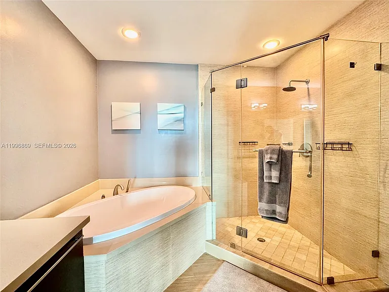 7928 East Dr #805 — Photo 12