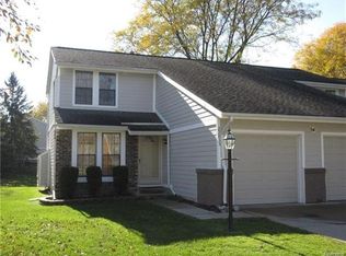 22833 Cranbrooke Dr #379, Novi, MI 48375