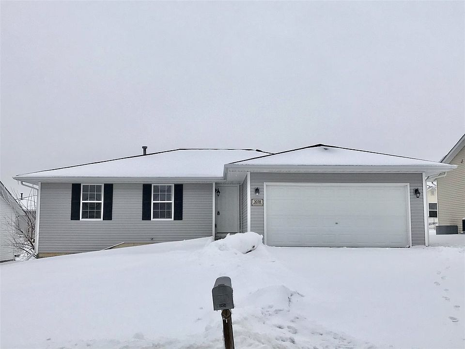 1st image of 3058 Warwickshire Dr