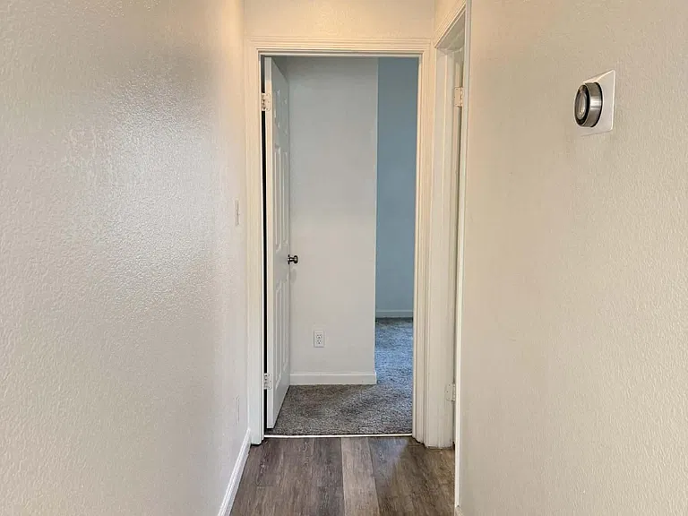 100 E Fillmore St #208 — Photo 16