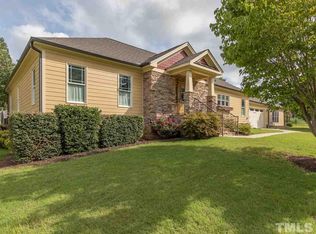 404 Mickey Ln, Cary, NC 27513