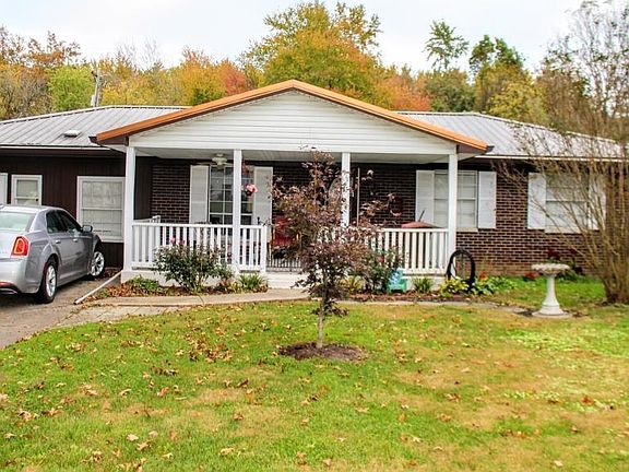 2nd image of 1585 County Road 411