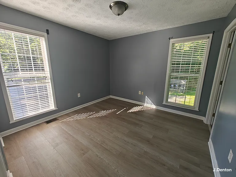 670 Lexington Pike #101 — Photo 6