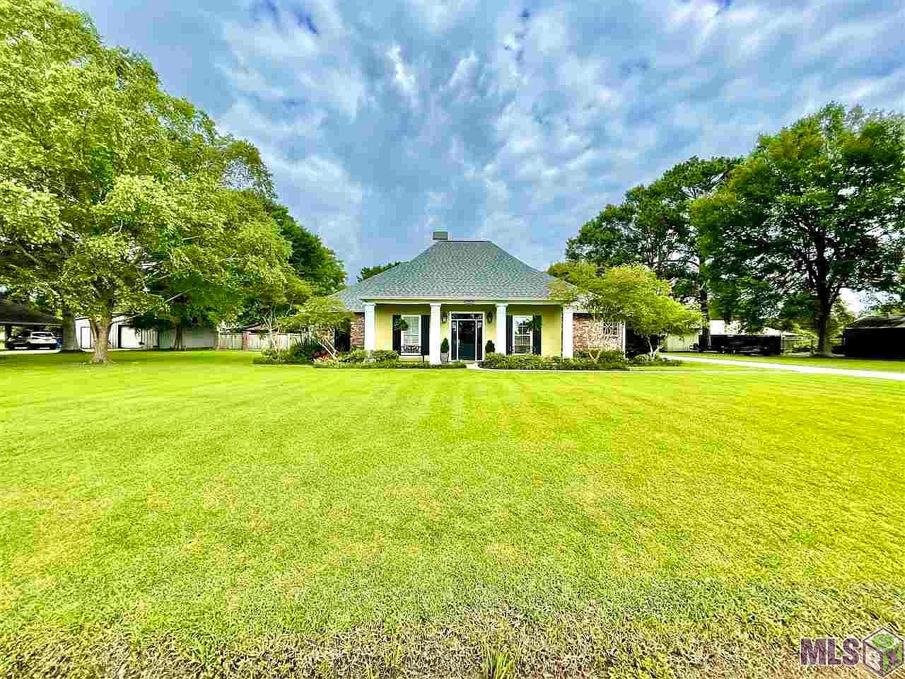 8769 Pete St, Livonia, LA 70755 Zillow