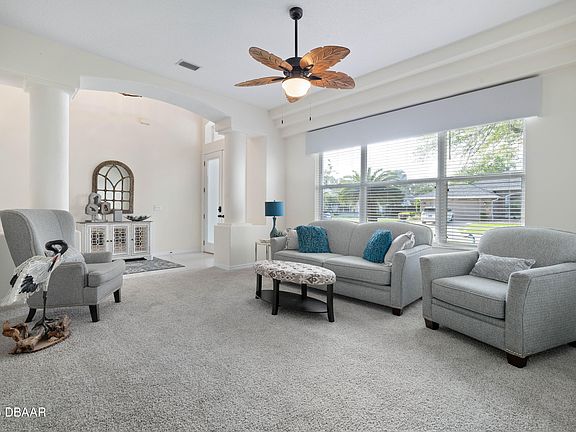5th image of 36 Meadow Brooke Ln