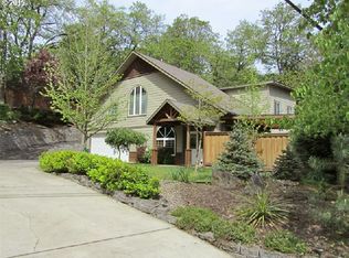 185 Crest Dr, Eugene, OR 97405