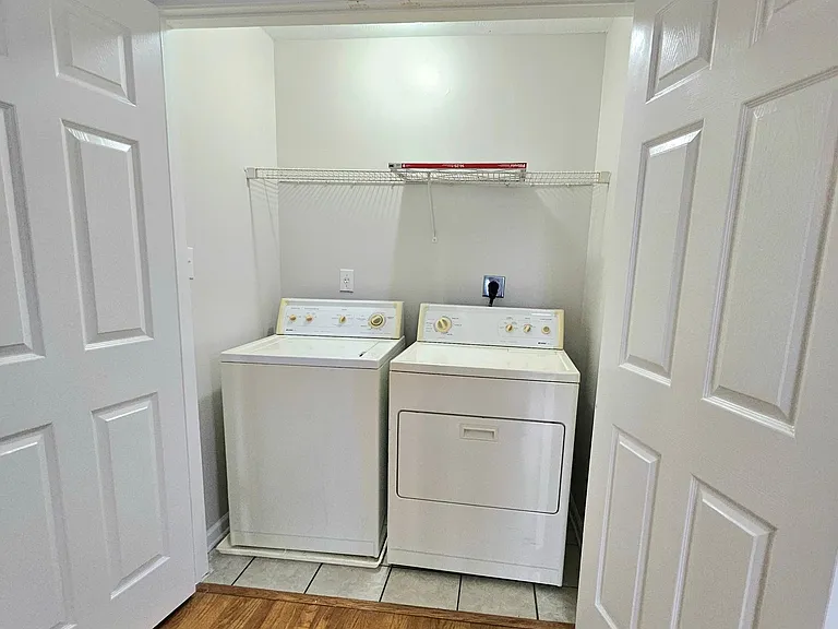 114 Frye Ct — Photo 5