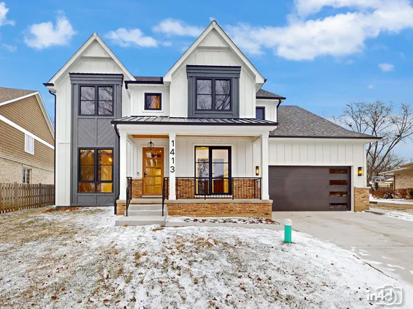 1413 N Chicago Ave, Arlington Heights, IL 60004