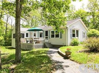 13 Blueberry Rd, Plymouth, MA 02360