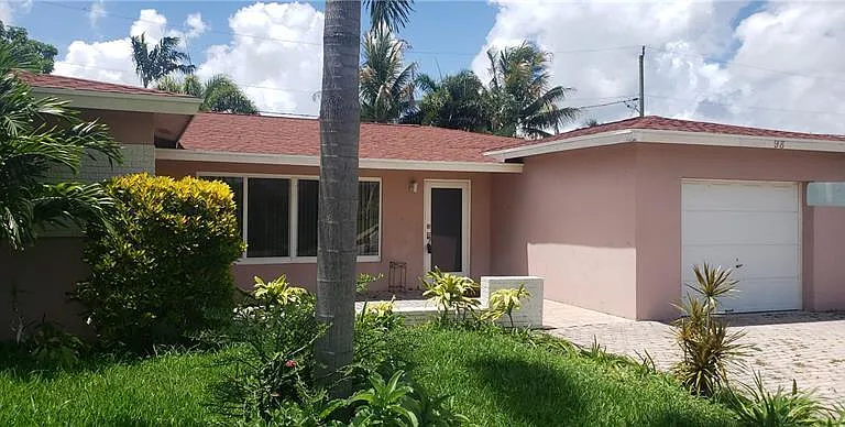 98 Seminole Ln — Photo 1