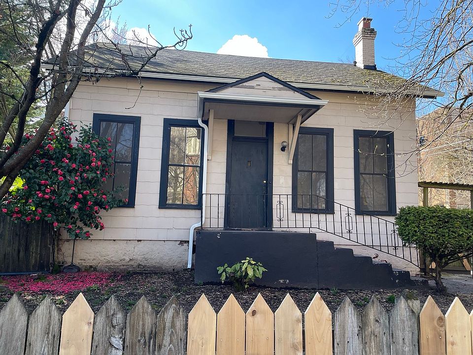 1st image of 2078 NW Everett St #2050