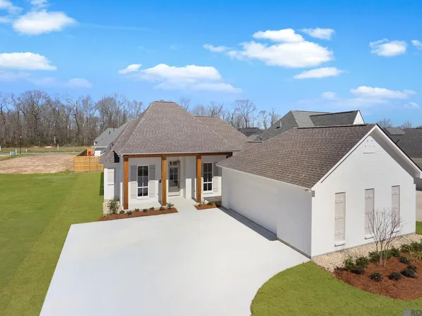 38172 Sweet Briar Dr, Prairieville, LA 70769