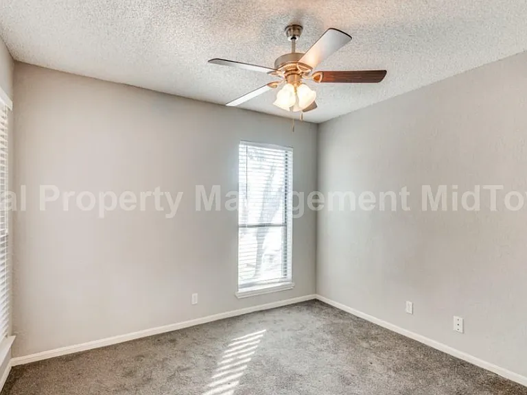 1101 Calico Ln #1425 — Photo 3
