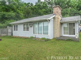 66 W North Lane Dr, Newaygo, MI 49337
