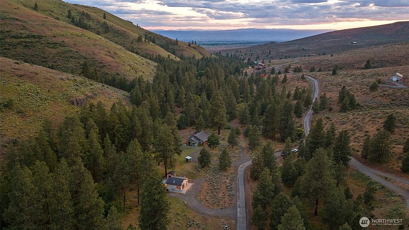 5th image of 6750 Secret Canyon Road