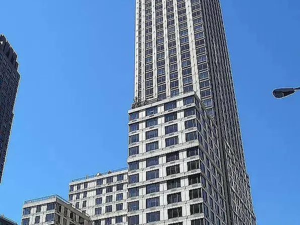 200 Riverside Boulevard image 8 of 12