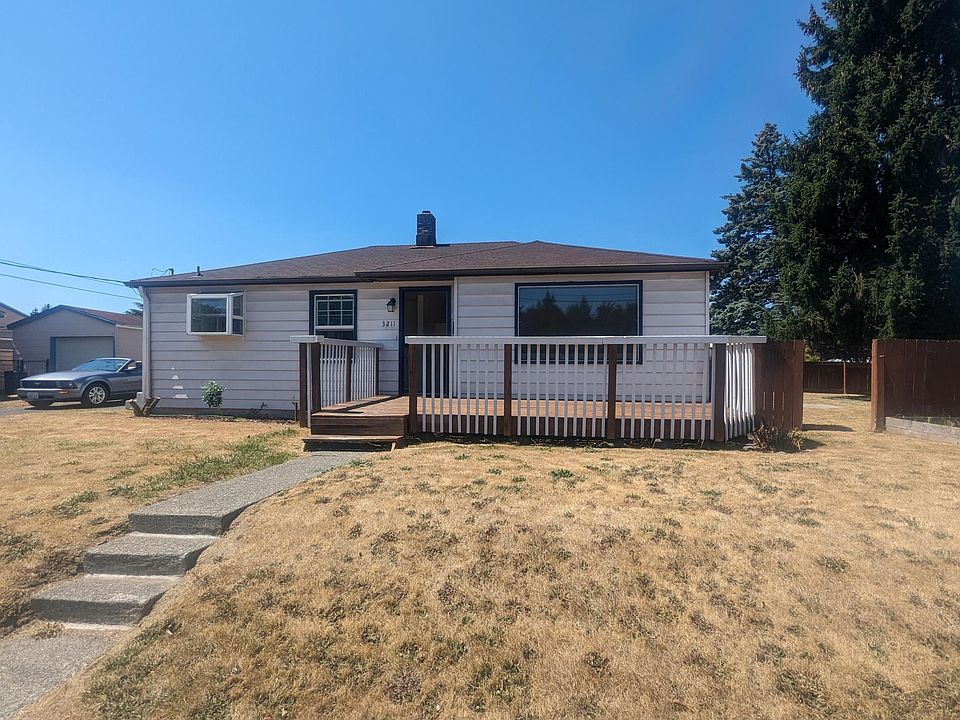 1st image of 3211 Robin Ave