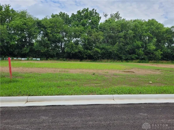 206 Charles Ct, Covington, OH 45318