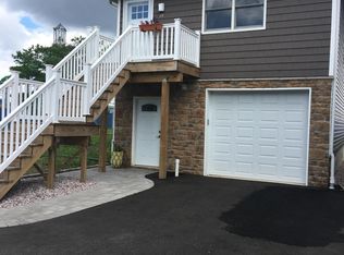 49 Seabreeze Way, Keansburg, NJ 07734