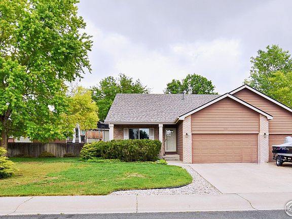 2nd image of 1131 Sandra Dr