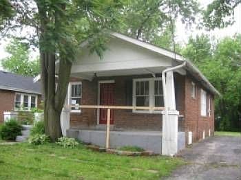 1st image of 19 Lee Ave