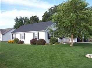 2824 Buttonwood Ln, Kalamazoo, MI 49004