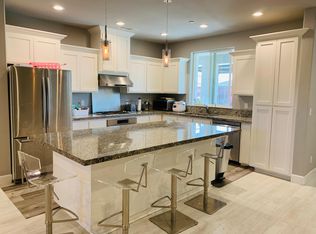 1135 Colorado Ct, Redding, CA 96003