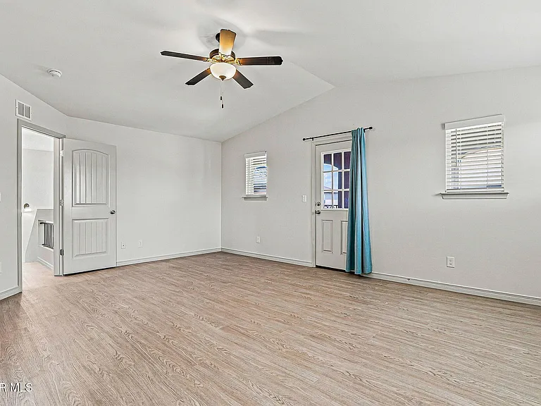 1089 Indigo Sky St — Photo 26