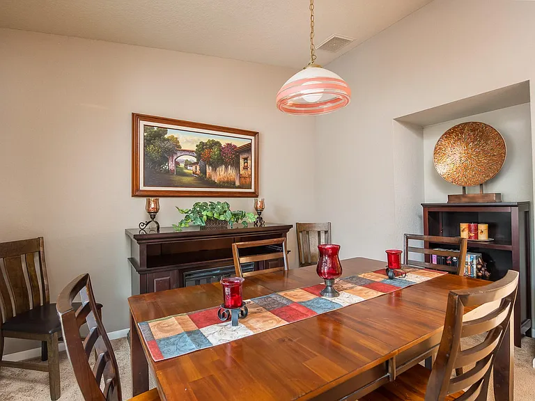 55 Quartz Dr — Photo 12