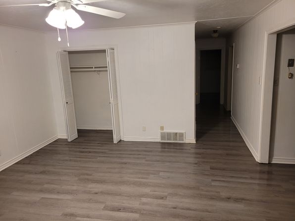 609 E University Ave #B