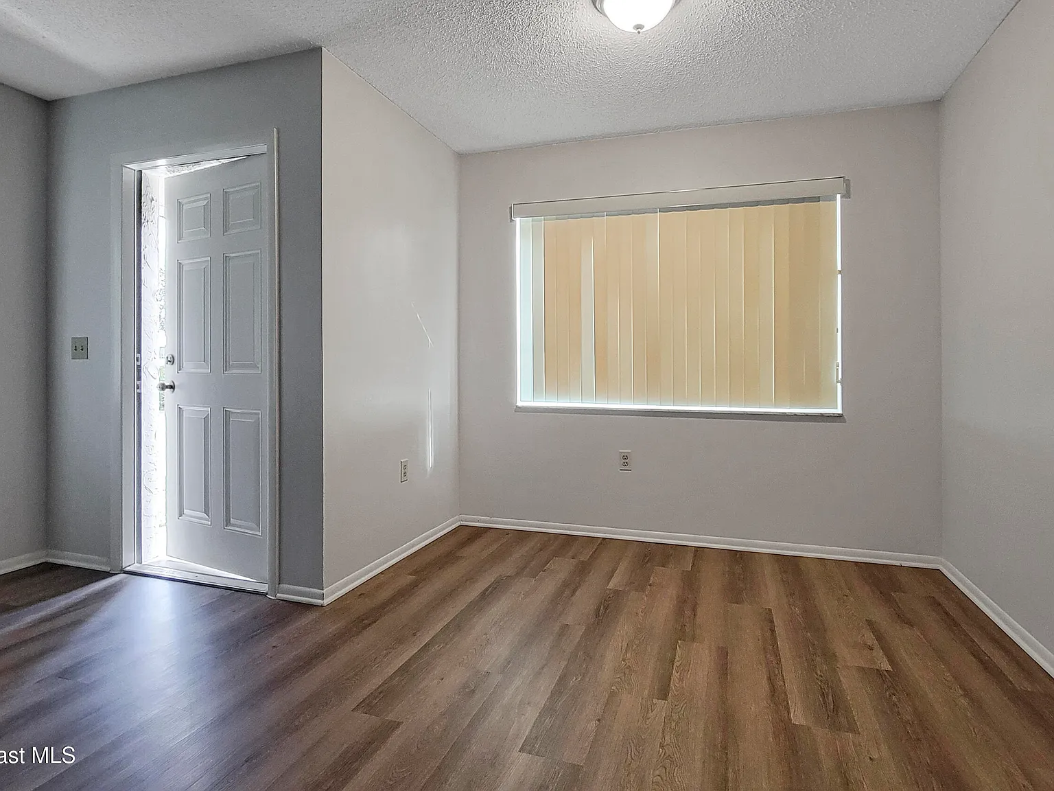 1 bed, 1.0 bath, 650 sqft, $1,295 — Photo 3